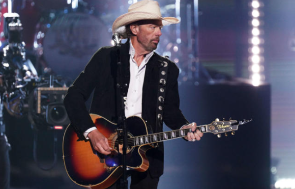 Toby Keith passes at 62 due to stomach cancer