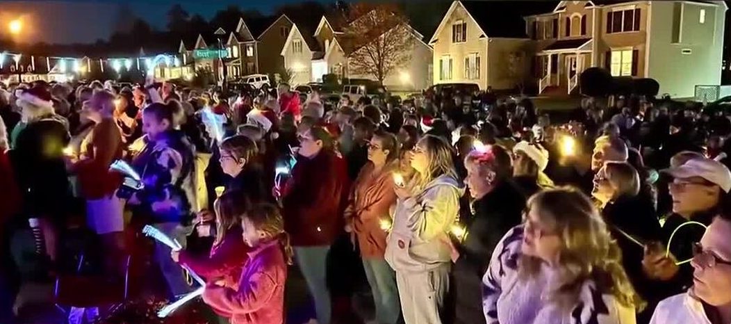 Hundreds of People Come Out To Grant Christmas Wish
